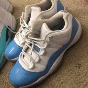 Jordan’s low top 11s